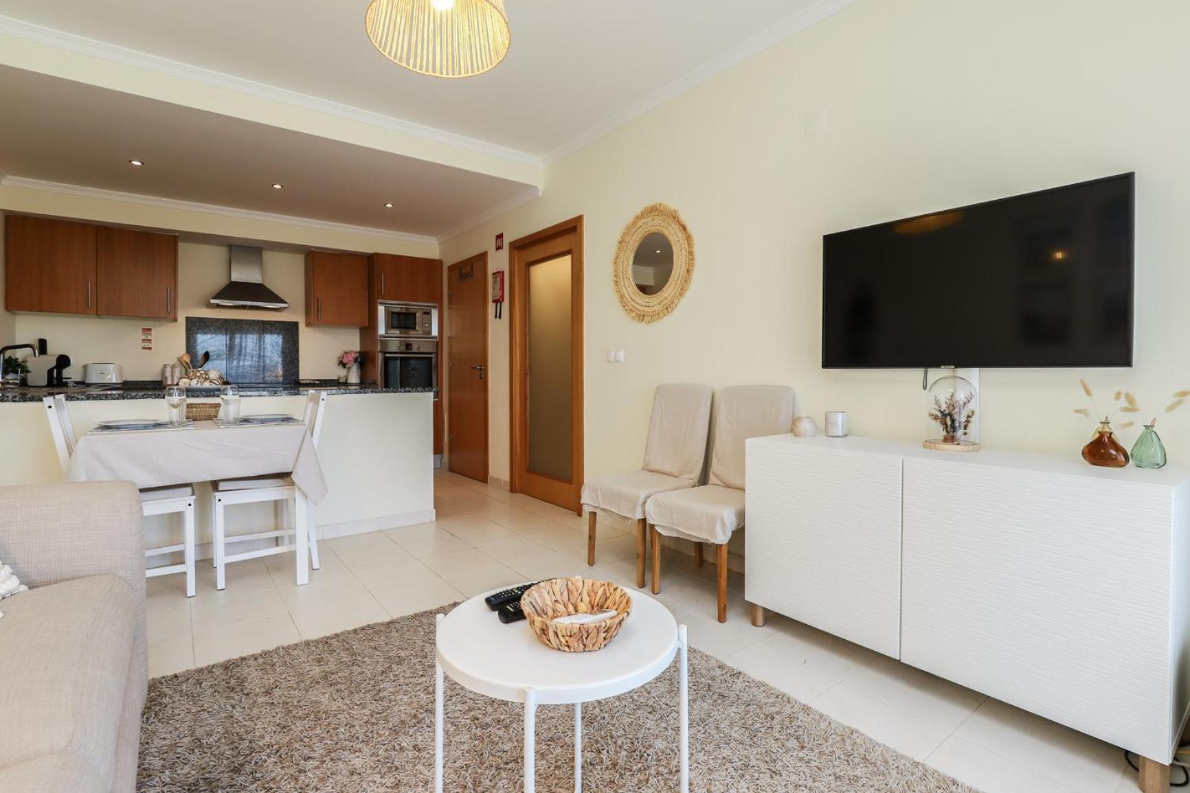 Charming Flat 10 Min Walk To Beach Apartman Albufeira Kültér fotó