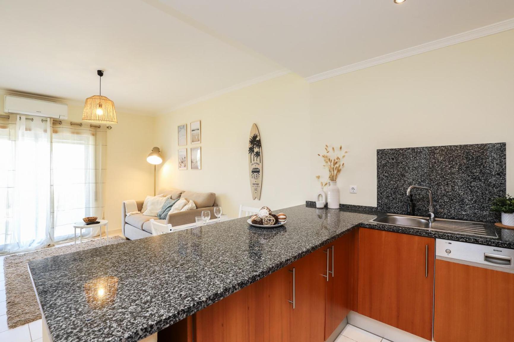 Charming Flat 10 Min Walk To Beach Apartman Albufeira Kültér fotó