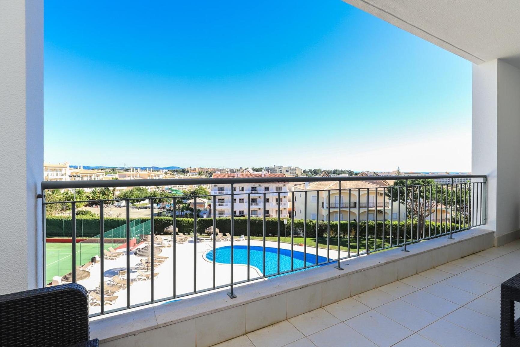 Charming Flat 10 Min Walk To Beach Apartman Albufeira Kültér fotó